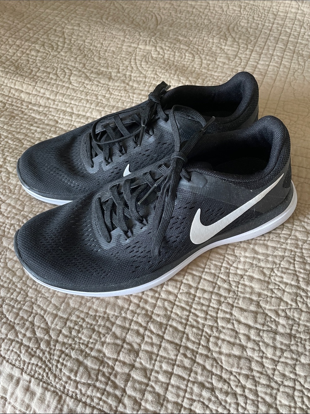Nike womens flex running sneakers - Picture 6 of 10